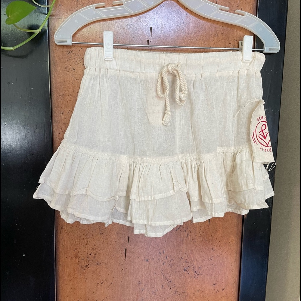 NWT Beach Freedom Off White Gauze Short Shorts sz S